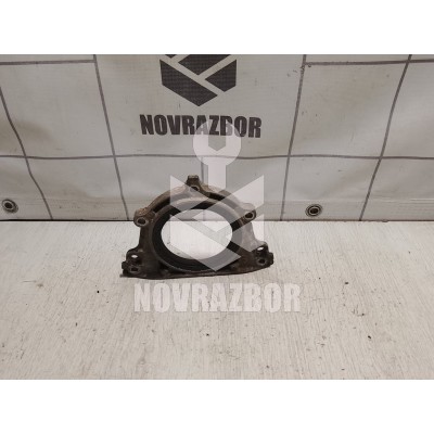 Крышка коленвала задняя Renault Kangoo 97-03