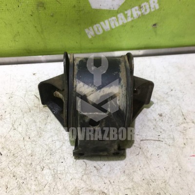 Опора двигателя VW Golf 2 Jetta 2 83-92