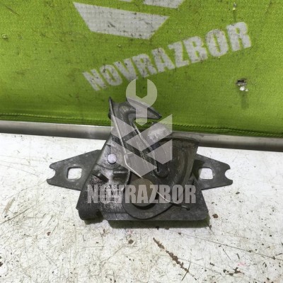 Замок капота VW Passat  B3  1988-1993