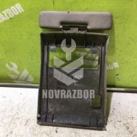 Накладка декоративная VW Passat  B3  1988-1993