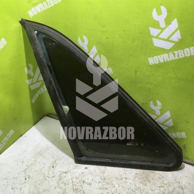 Стекло кузовное глухое левое VW Passat  B3  1988-1993