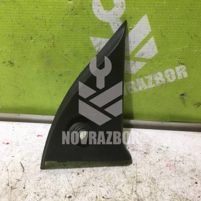 Накладка двери передней правой Opel Vectra B 1995-1999