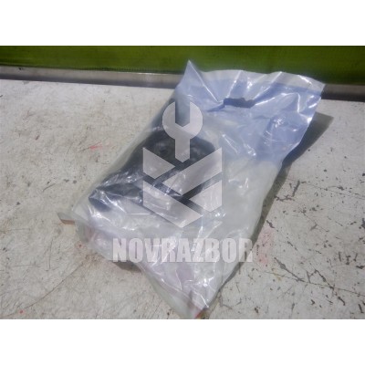Крепеж VW Caddy 3 2004-2015