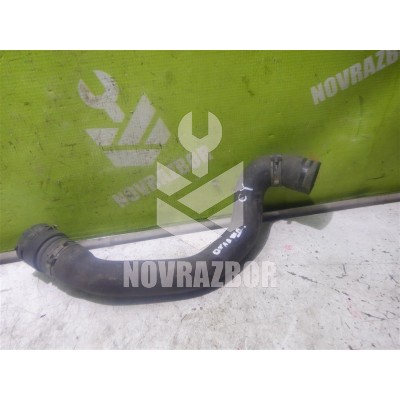 Патрубок VW Caddy 3 2004-2015
