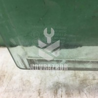 Стекло двери передней правой Mazda Mazda 3  BK  02-09