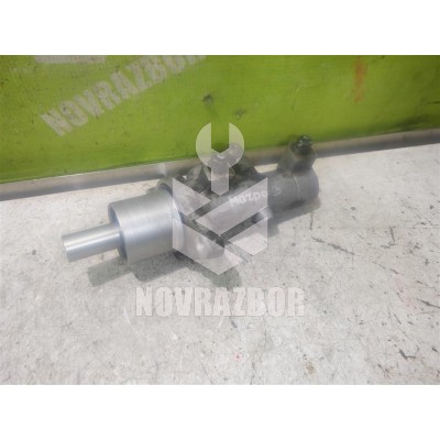 Цилиндр тормозной главный Mazda Mazda 3  BK  02-09