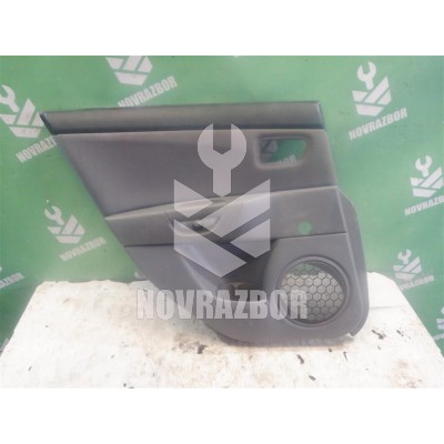 Обшивка двери задней левой Mazda Mazda 3  BK  02-09