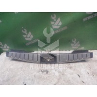 Накладка (кузов внутри) Nissan Murano (Z50) 02-08