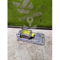 Датчик AIR BAG Toyota Highlander I 01-06