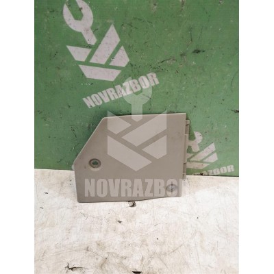 Накладка (кузов внутри) Toyota Highlander I 01-06