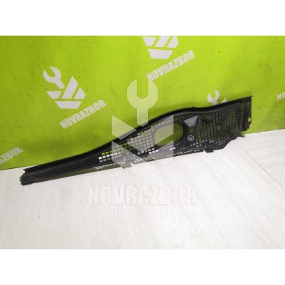 Решетка стеклоочистителя Renault Logan 2005-2014