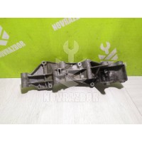 Кронштейн генератора VW Golf 3 Vento 91-97