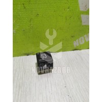 Реле VW Golf 3 Vento 91-97