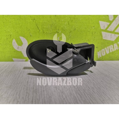 Ручка двери внутренняя правая Ford Focus 1 1998-2004 Ручка двери внутренняя правая Ford Focus 1 1998-2004