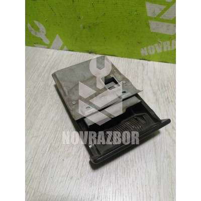Пепельница передняя Suzuki Baleno 98-07