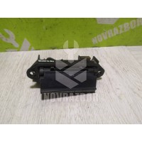 Ручка открывания багажника Toyota Corolla E12 2001-2006