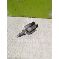 Датчик включения стопсигнала Suzuki Baleno 98-07