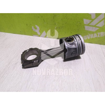 Поршень с шатуном Kia Sportage 2004-2010