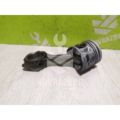 Поршень с шатуном Kia Sportage 2004-2010