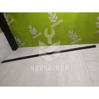 Молдинг передней правой двери VW Polo 94-99