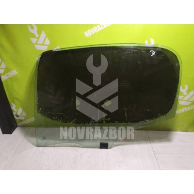 Стекло двери задней левой Peugeot 206 98-12
