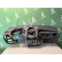 Торпедо Peugeot 206 98-12