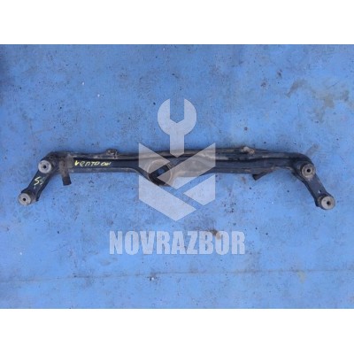 Балка подрадиаторная VW Golf 3 Vento 91-97