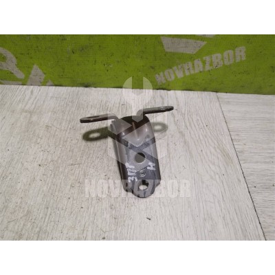 Петля двери задней правой нижняя Hyundai i30 12-17