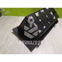 Бардачок Hyundai i30 12-17