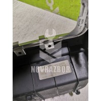 Накладка (кузов внутри) Hyundai i30 12-17