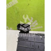 Блок предохранителей VW Golf 4 Bora 97-05