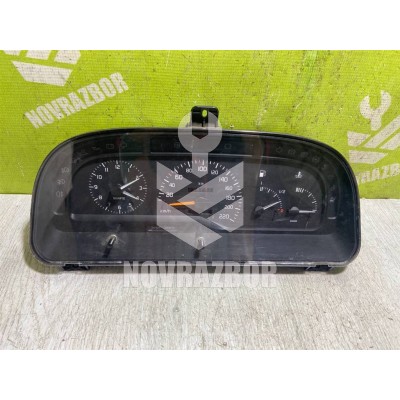 Панель приборов Renault Laguna 94-99