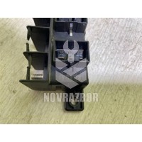 Блок предохранителей VW Passat B5 96-00