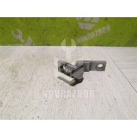 Петля двери передней правой верхняя Seat Ibiza 4 2002-2008