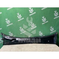 Решетка стеклоочистителя VW Golf 3 Vento 91-97