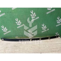 Молдинг передней левой двери VW Golf 3 Vento 91-97