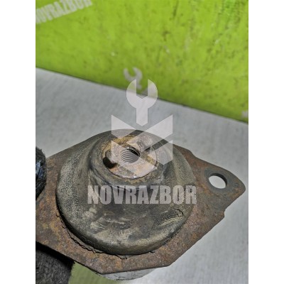 Опора КПП VW Golf 3 Vento 91-97