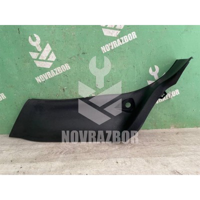 Обшивка стойки Peugeot 206 98-12