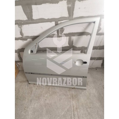 Дверь передняя левая VW Golf 4 Bora 97-05