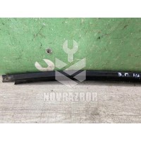 Уплотнитель стекла двери VW Golf 4 Bora 97-05