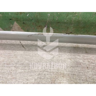 Молдинг передней левой двери VW Golf 4 Bora 97-05