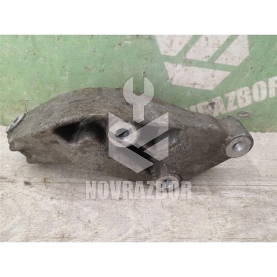Кронштейн опоры двигателя Fiat Punto 1(176) 93-99