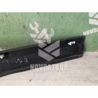 Накладка двери передней правой BMW X3 F25 2010-2017