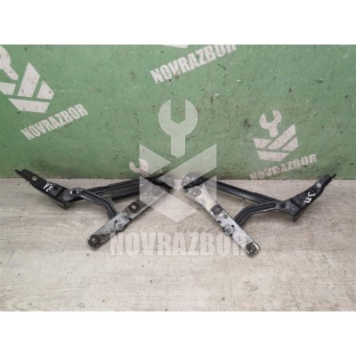 Петля крышки багажника Ford Focus 1 1998-2004