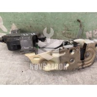 Замок двери передней правой Mitsubishi Space Wagon (N3,N4) 1991-2000