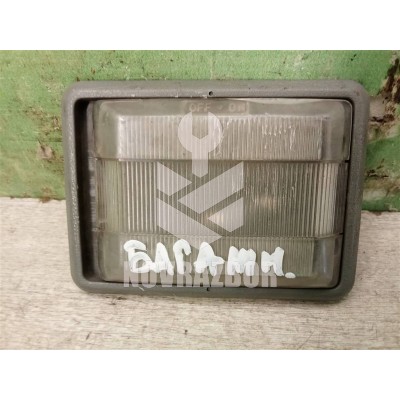 Плафон салонный Mitsubishi Space Wagon (N3,N4) 1991-2000