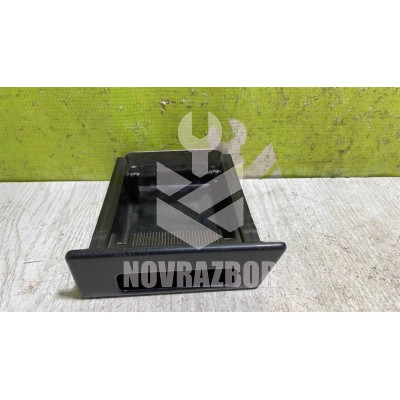 Пепельница передняя Mitsubishi Space Wagon (N3,N4) 1991-2000