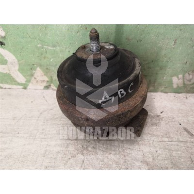 Опора двигателя правая VW Passat B4 94-96