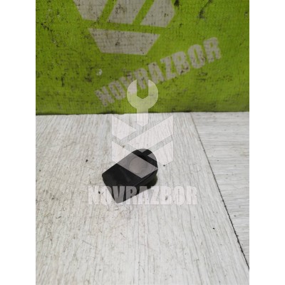 Кронштейн (сопут. товар) VW Passat B4 94-96