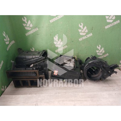 Корпус отопителя Nissan Primera P11 96-02